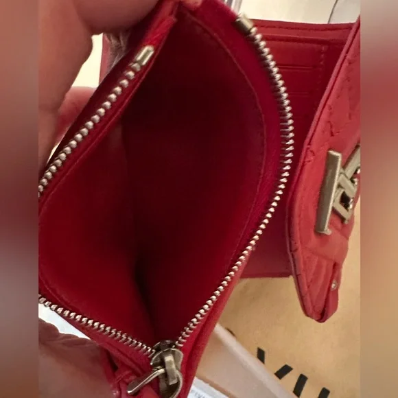 Louis Vuitton Wave Compact Wallet - Picture 6 of 10